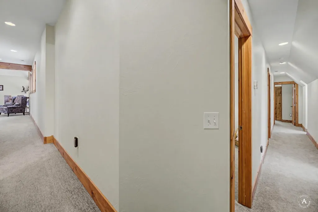 3 Bobcat Court Clancy MT 59634