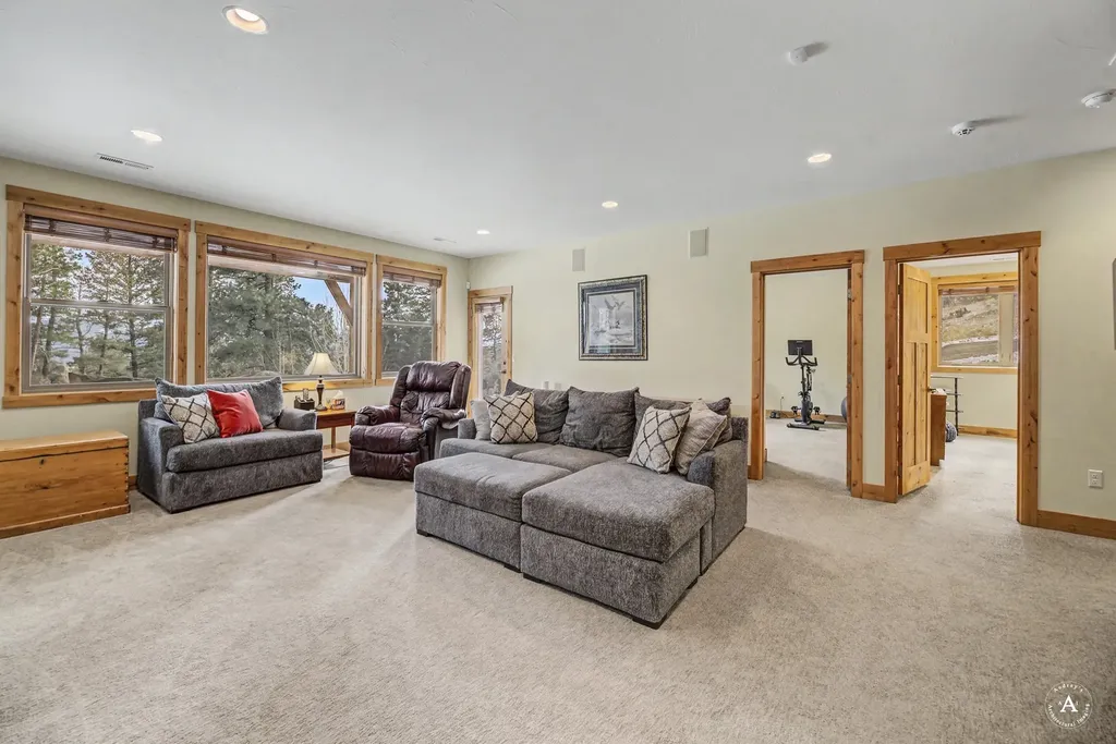 3 Bobcat Court Clancy MT 59634