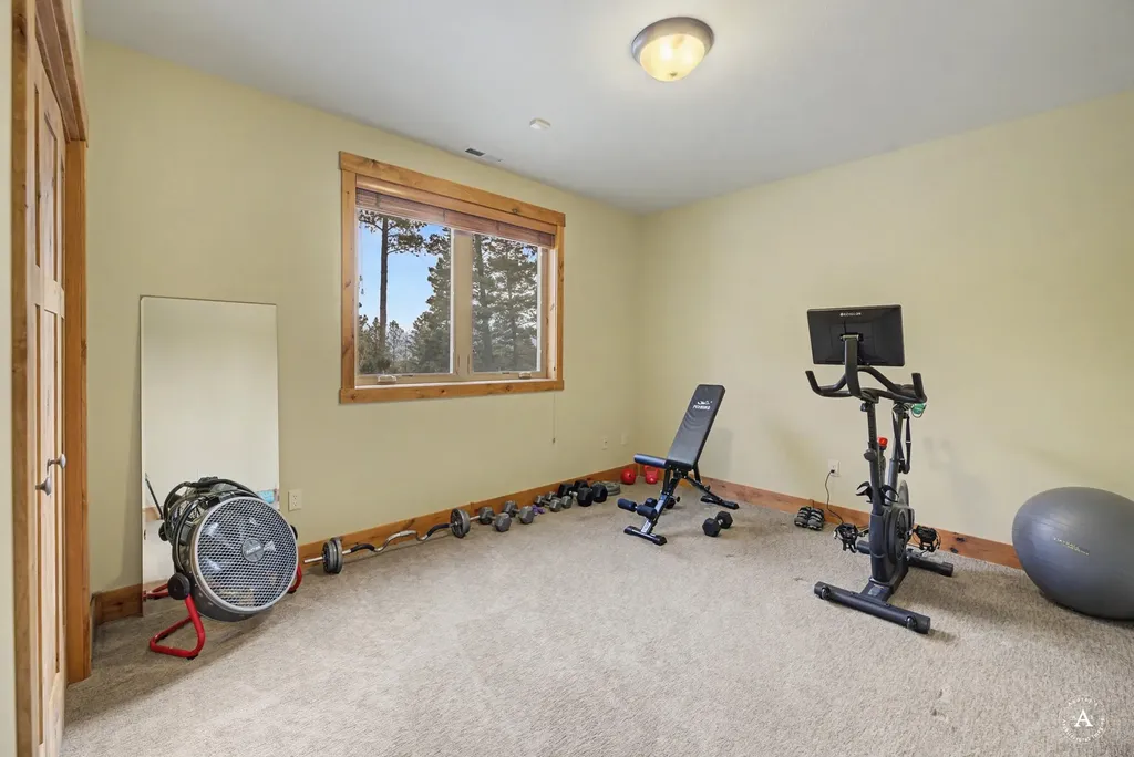 3 Bobcat Court Clancy MT 59634