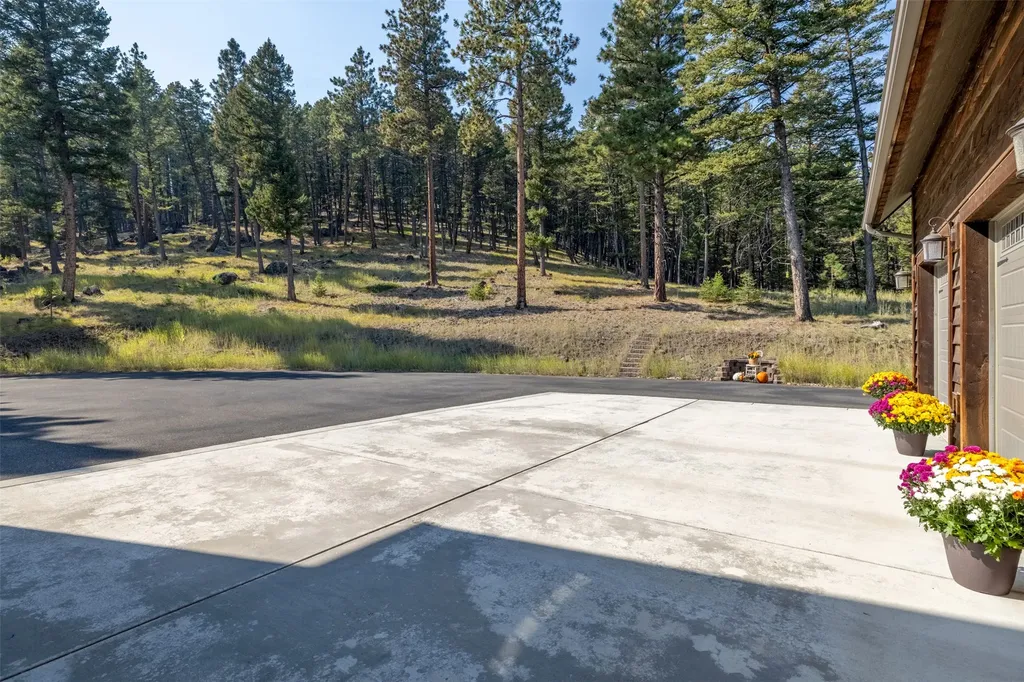 3 Bobcat Court Clancy MT 59634