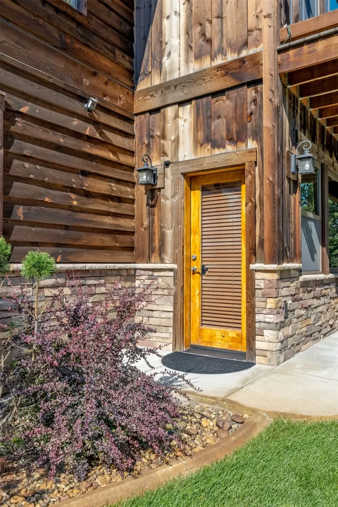 3 Bobcat Court Clancy MT 59634