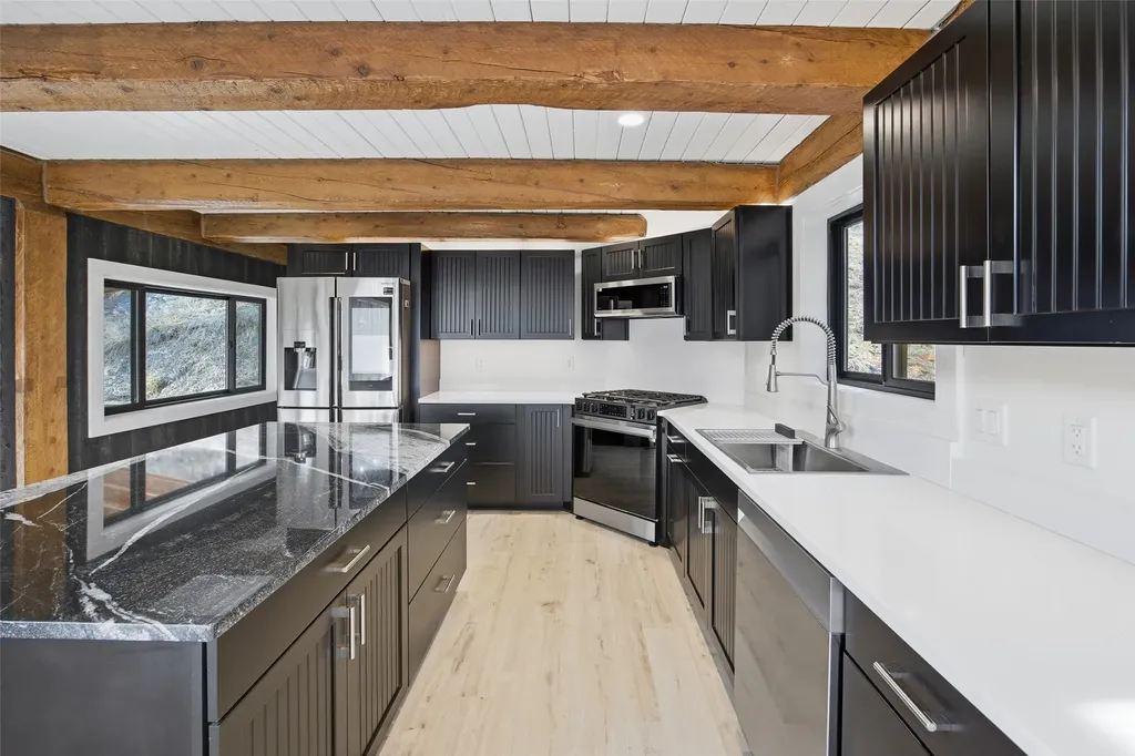 469 Owings Loop Hamilton MT 59840