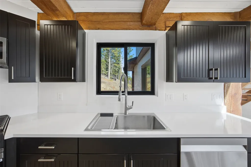 469 Owings Loop Hamilton MT 59840