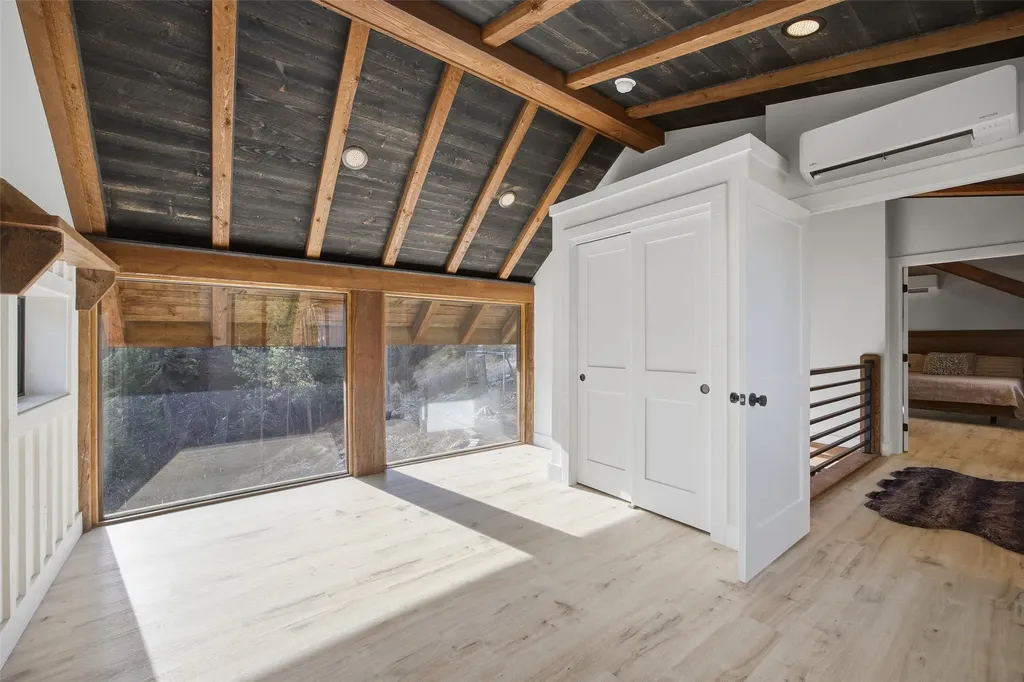 469 Owings Loop Hamilton MT 59840
