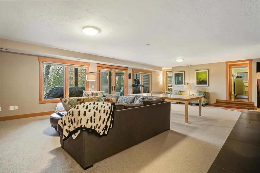 2 Elk Ridge Court Missoula MT 59802
