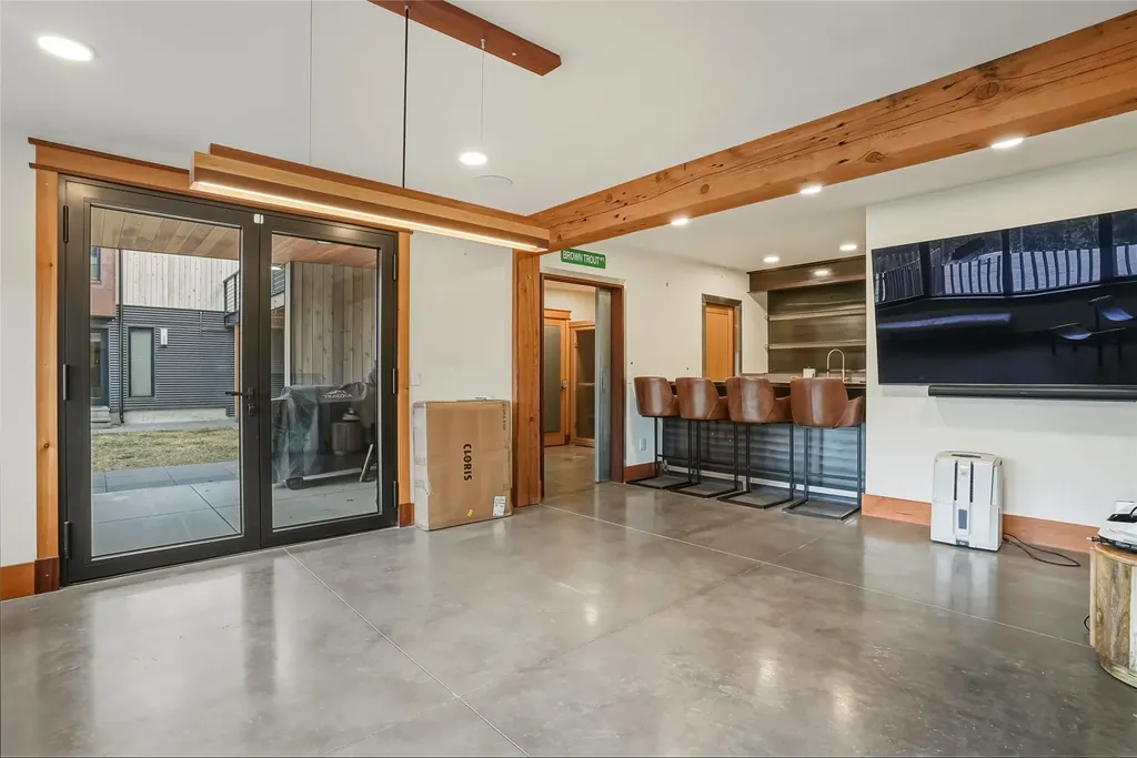 2 Elk Ridge Court Missoula MT 59802