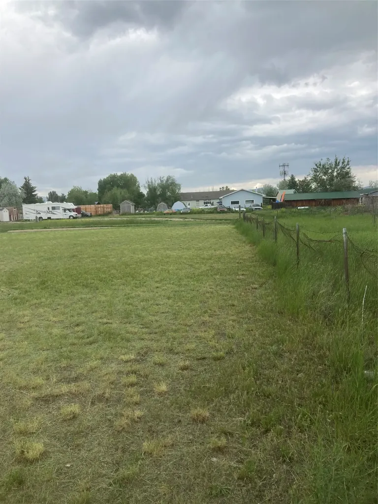 5323 Kerr Drive Helena MT 59602