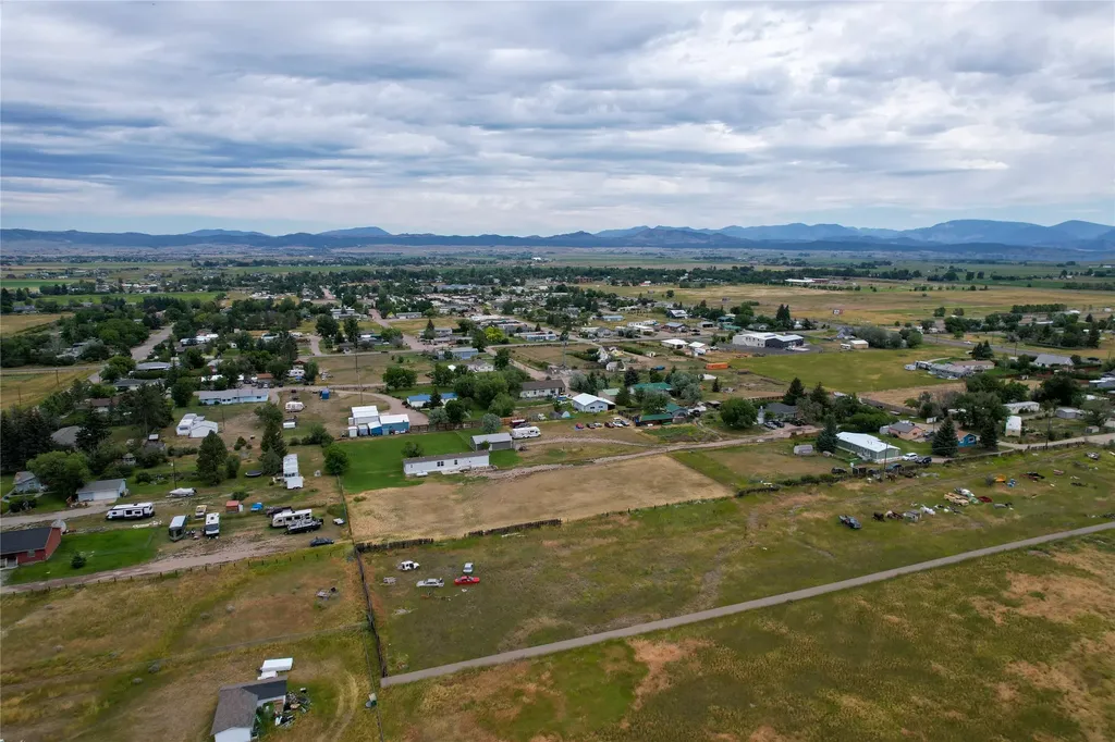 5323 Kerr Drive Helena MT 59602