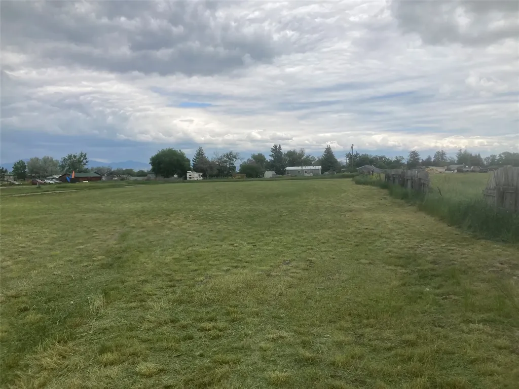 5323 Kerr Drive Helena MT 59602