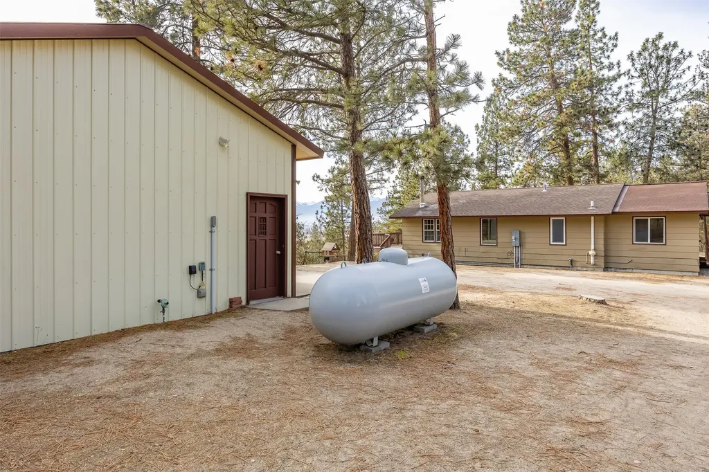 333 Hillview Drive Stevensville MT 59870