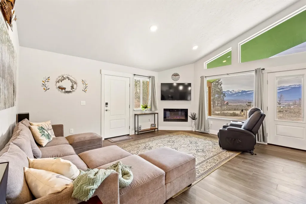 333 Hillview Drive Stevensville MT 59870