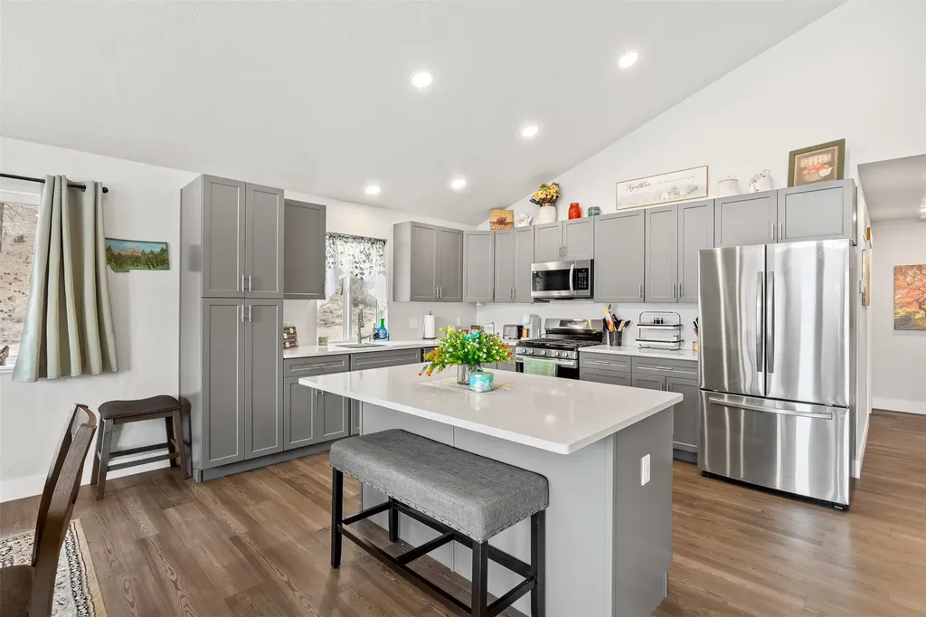 333 Hillview Drive Stevensville MT 59870