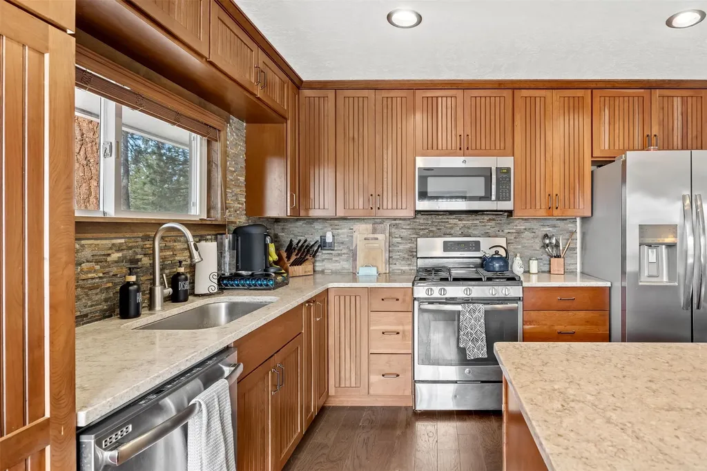 333 Hillview Drive Stevensville MT 59870