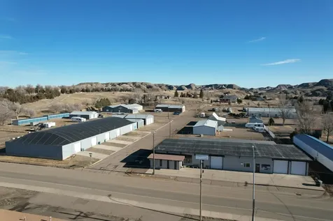 822 N Sargent Street Glendive MT 59330