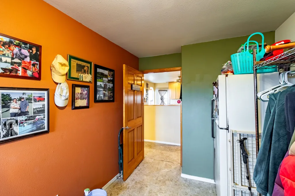 12 Bench Road Whitehall MT 59759