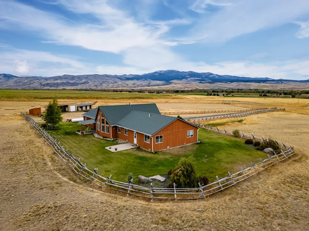 12 Bench Road Whitehall MT 59759