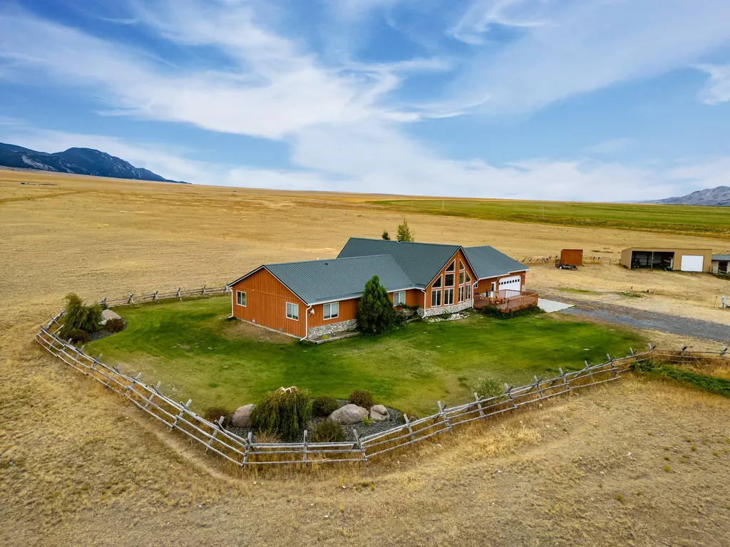 12 Bench Road Whitehall MT 59759