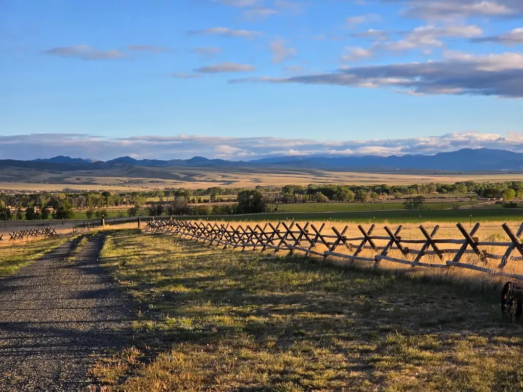 12 Bench Road Whitehall MT 59759