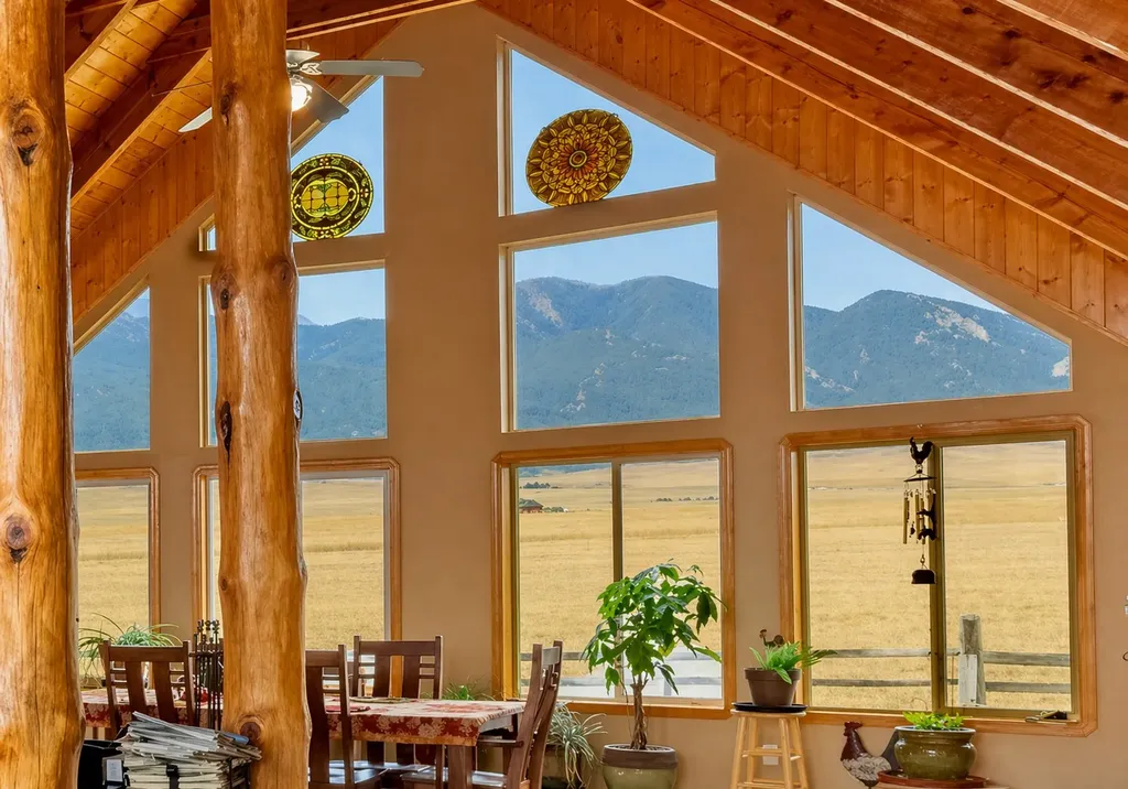 12 Bench Road Whitehall MT 59759