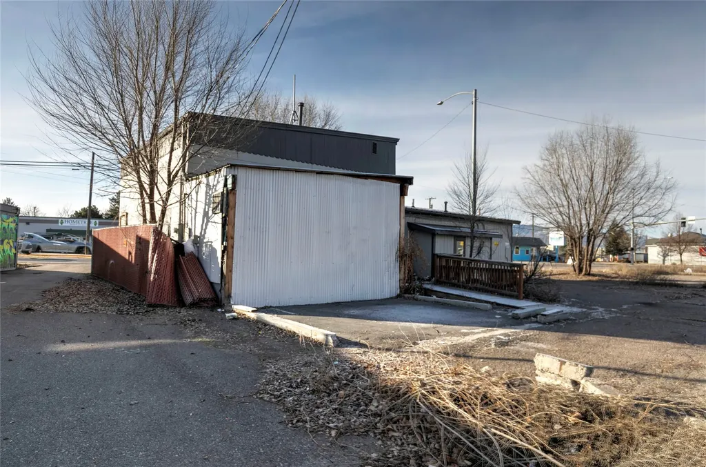 1256-1260 W Broadway Street Missoula MT 59802