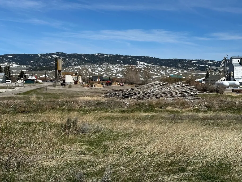 Nhn 7th Avenue SW White Sulphur Springs MT 59645