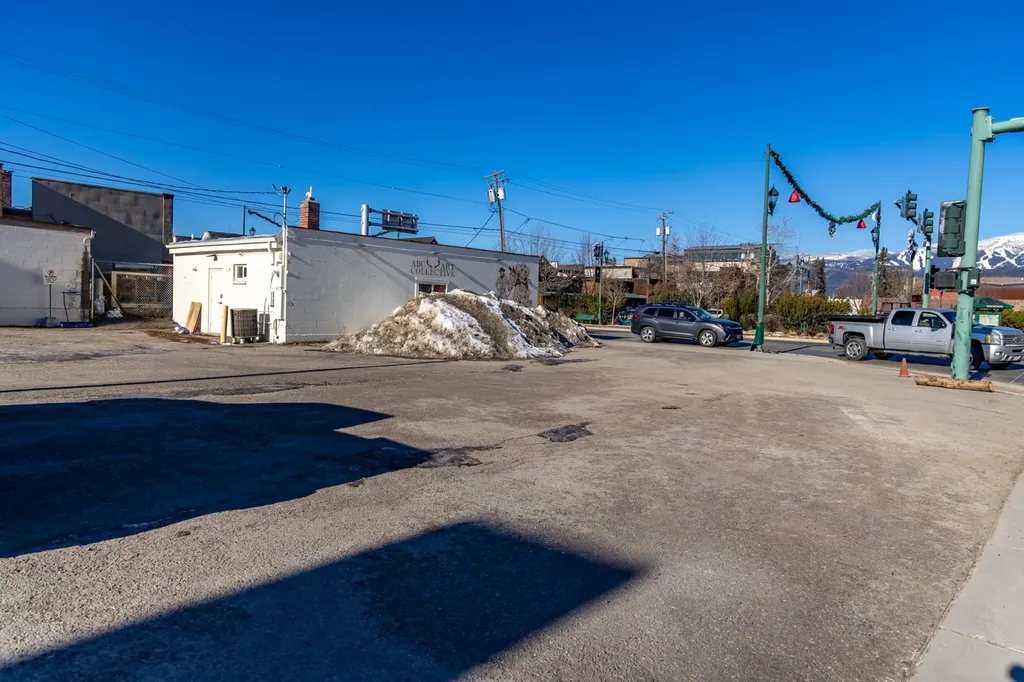 533 & 541 E 2nd Street Whitefish MT 59937