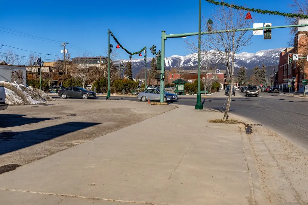 533 & 541 E 2nd Street Whitefish MT 59937