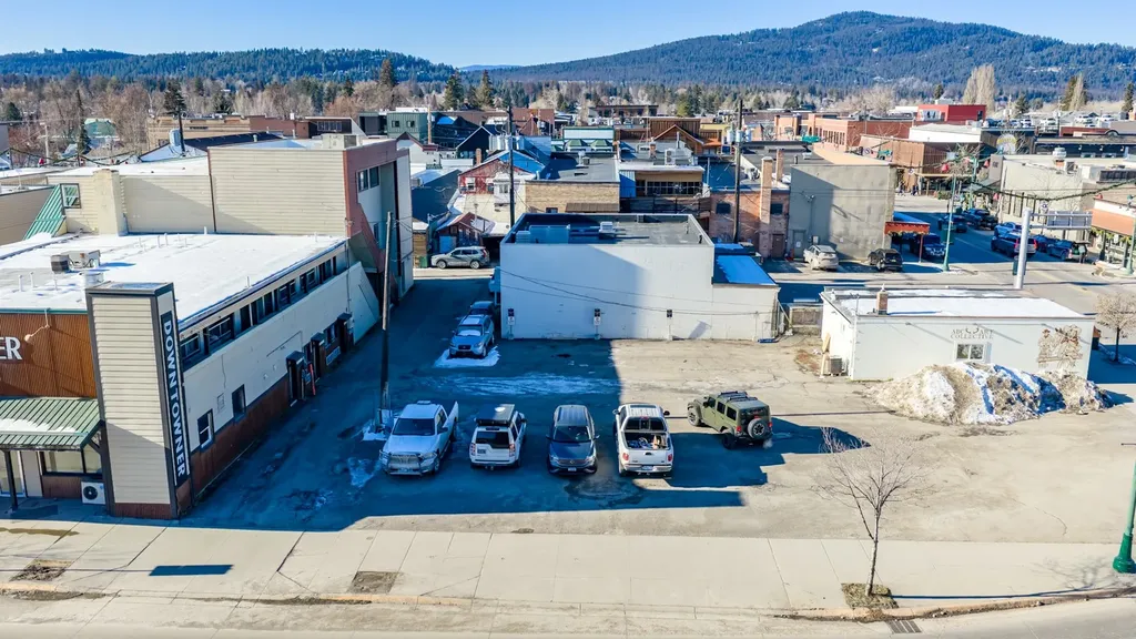 533 & 541 E 2nd Street Whitefish MT 59937