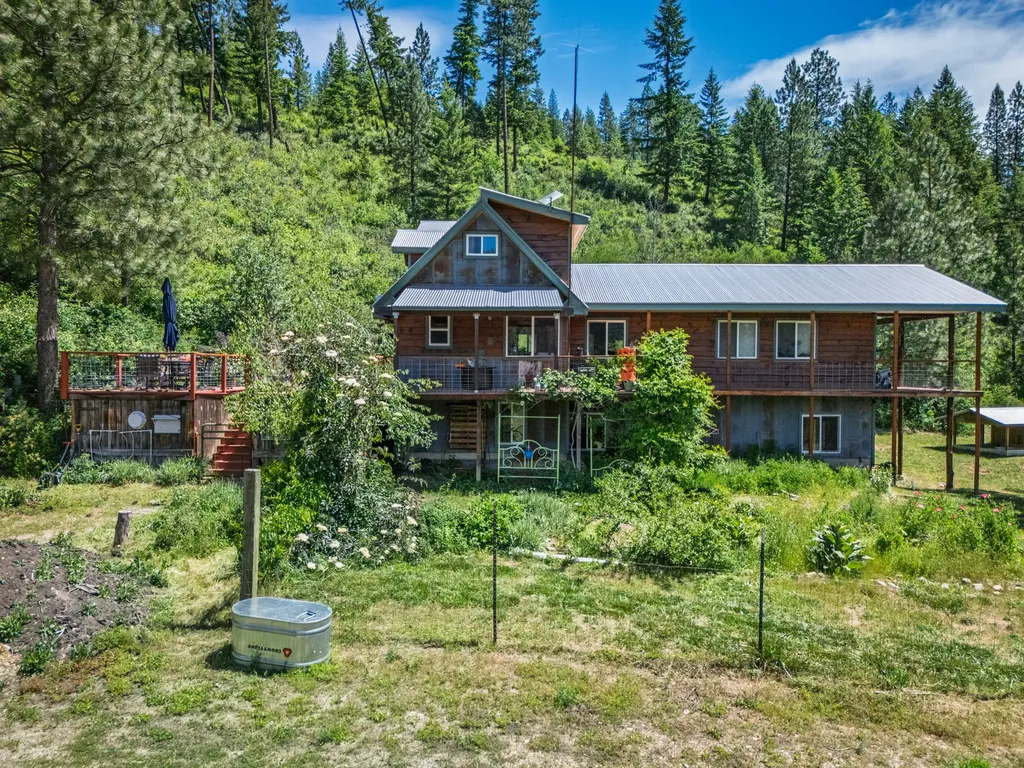 700 Eastside Road Troy MT 59935