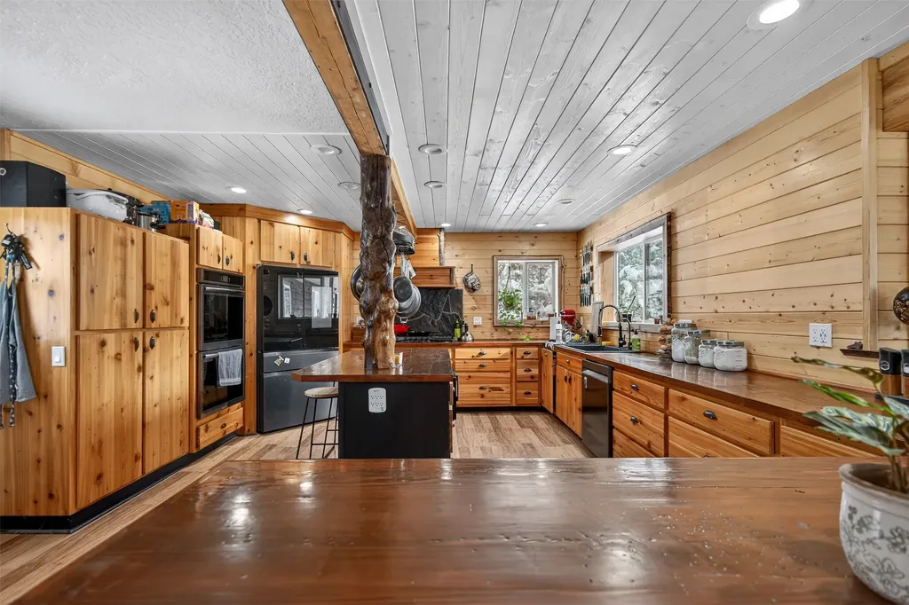 700 Eastside Road Troy MT 59935