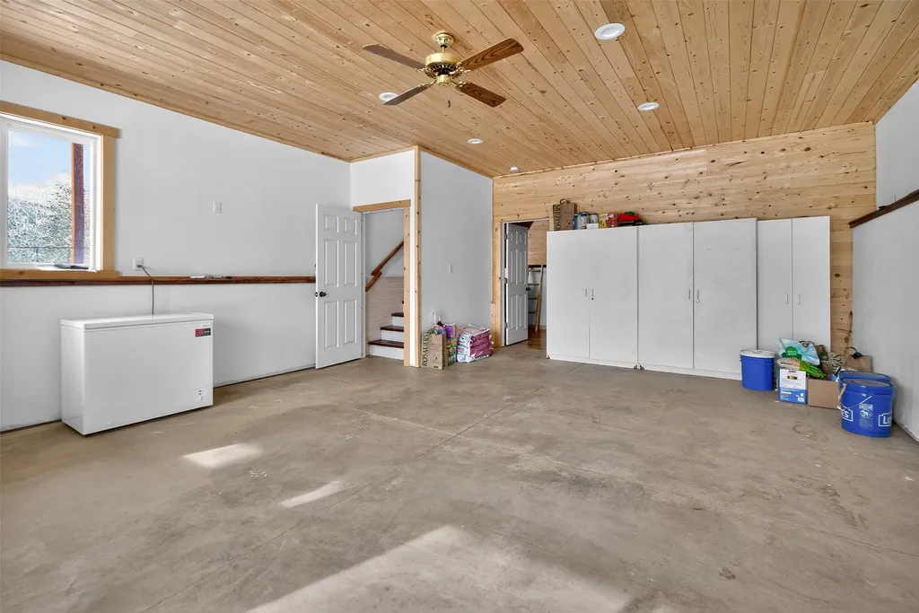 700 Eastside Road Troy MT 59935