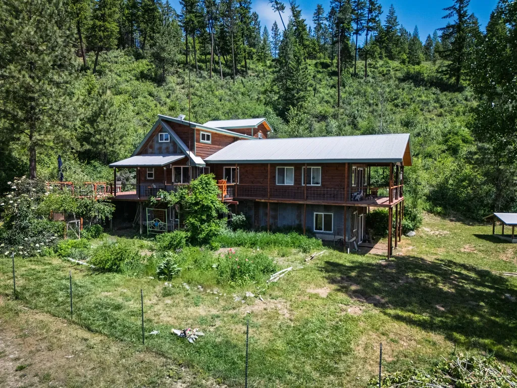 700 Eastside Road Troy MT 59935
