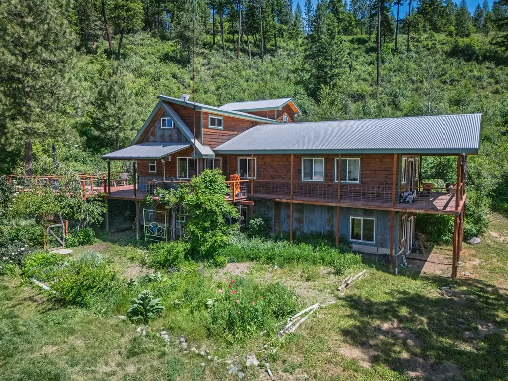 700 Eastside Road Troy MT 59935