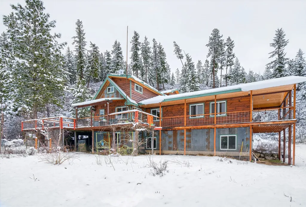 700 Eastside Road Troy MT 59935