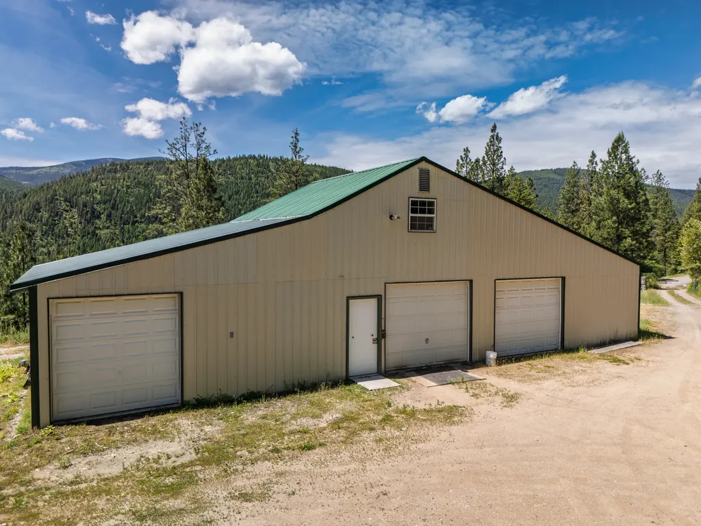 700 Eastside Road Troy MT 59935