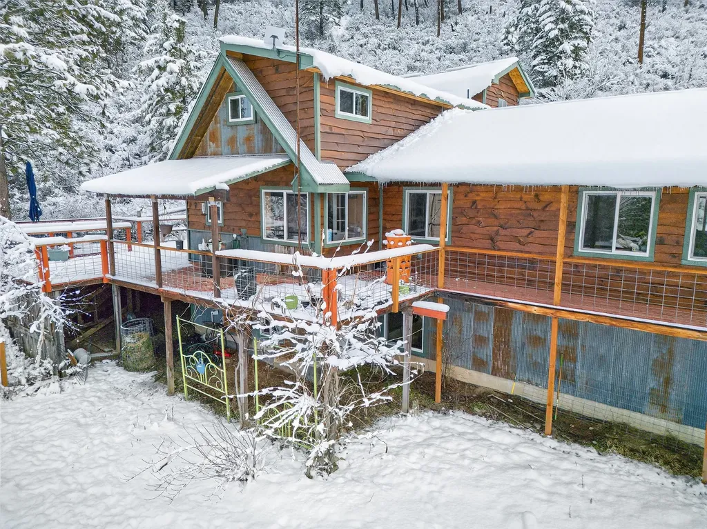 700 Eastside Road Troy MT 59935