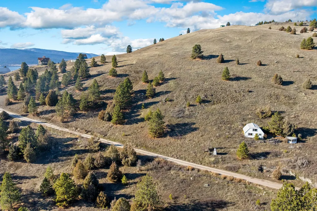 43830 Buffalo Road Dayton MT 59914