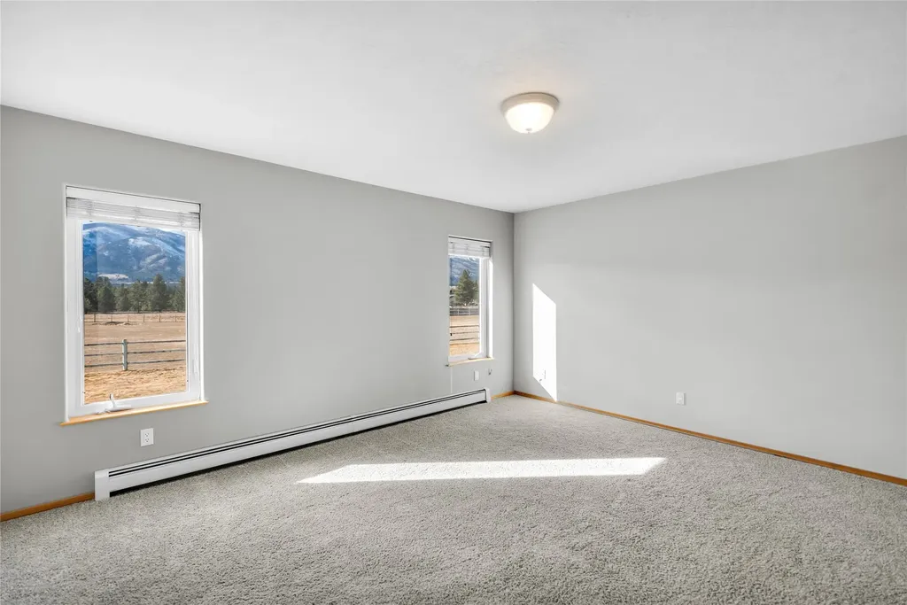 193 Cormoret Loop Florence MT 59833