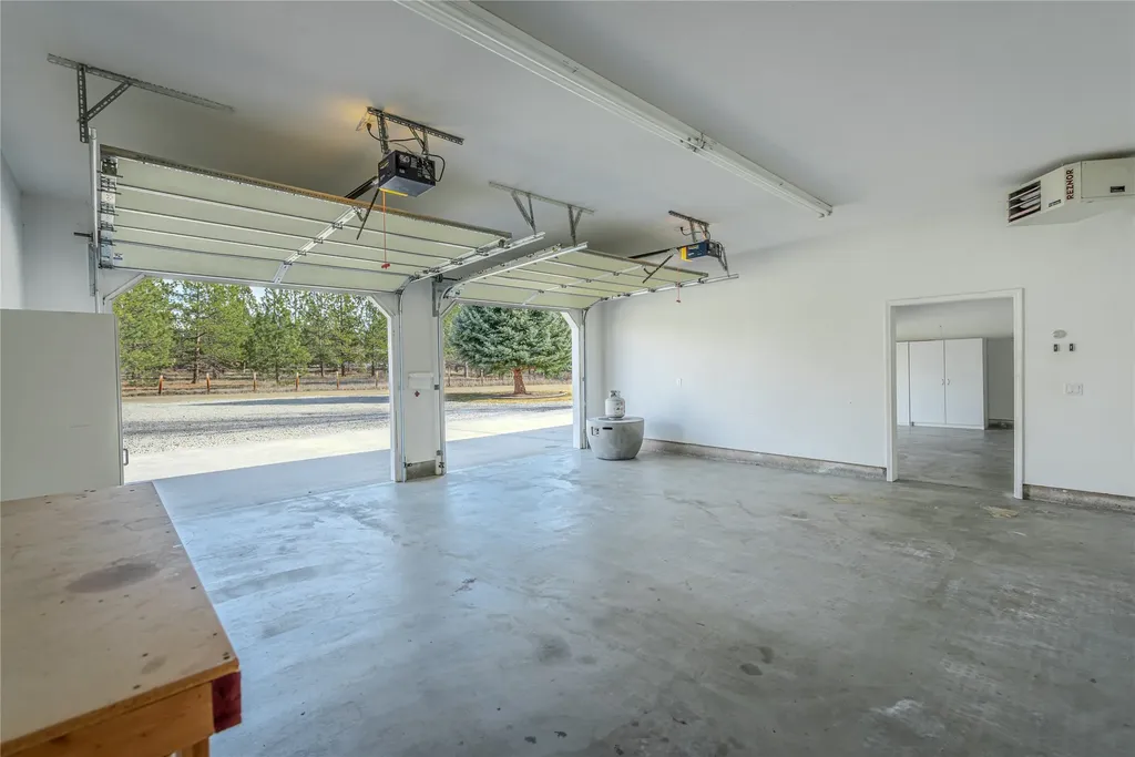193 Cormoret Loop Florence MT 59833
