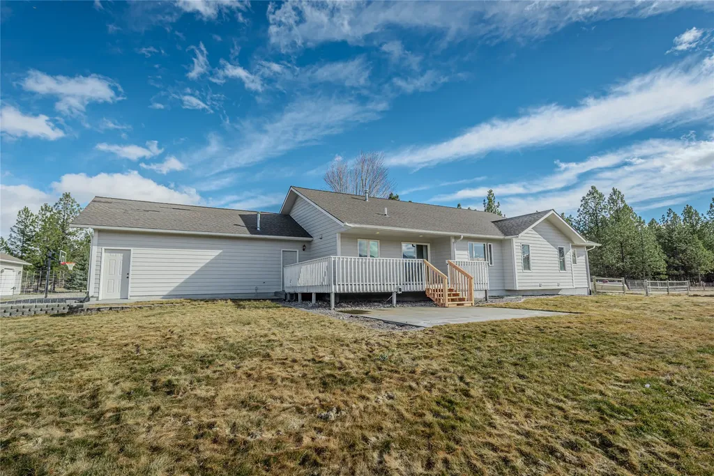 193 Cormoret Loop Florence MT 59833
