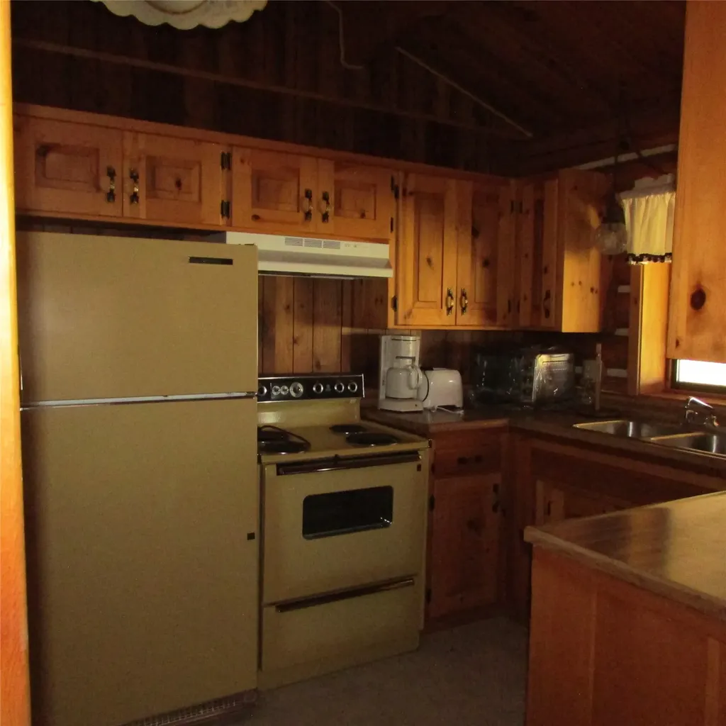 Nhn Meridian Road Victor MT 59875