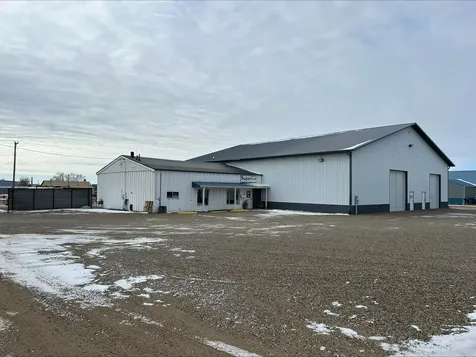 315 E Allard Street Glendive MT 59330