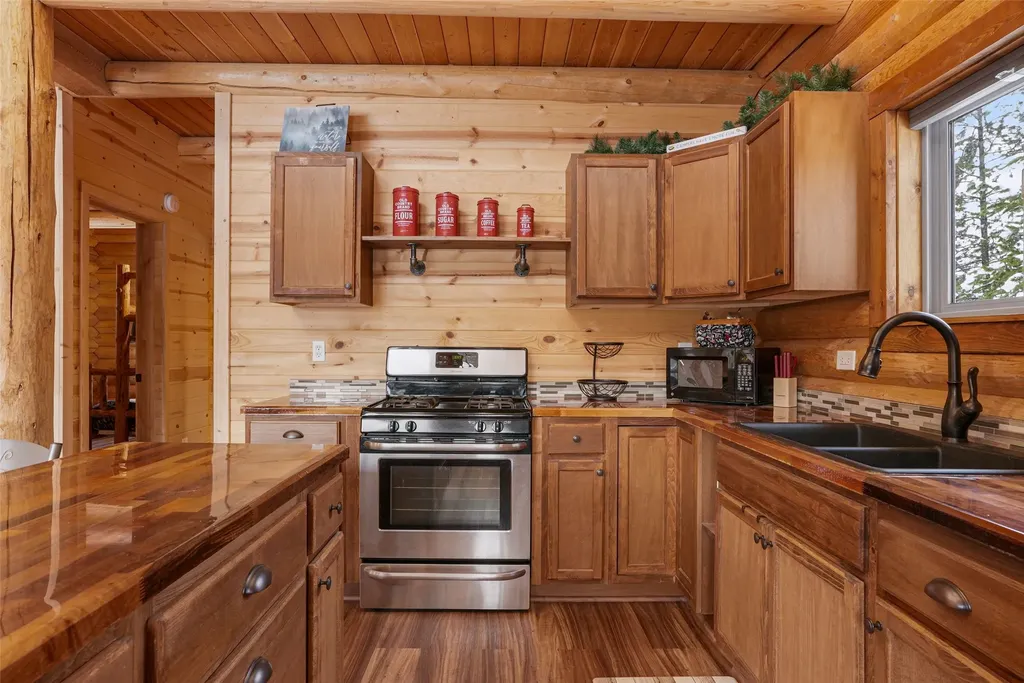 37 Rudolph Court Haugan MT 59842