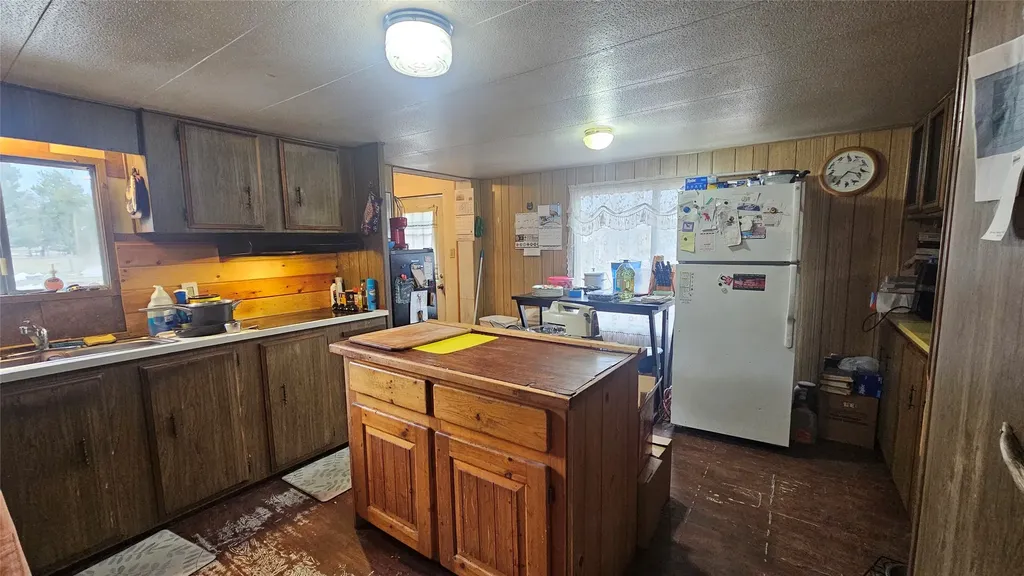 4176 E Willow Creek Road Lincoln MT 59639