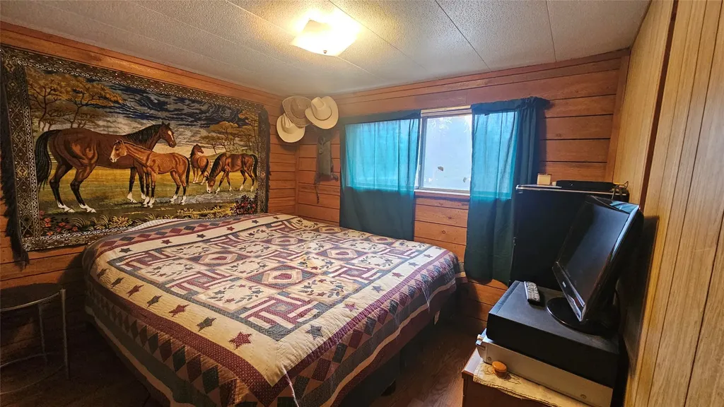 4176 E Willow Creek Road Lincoln MT 59639