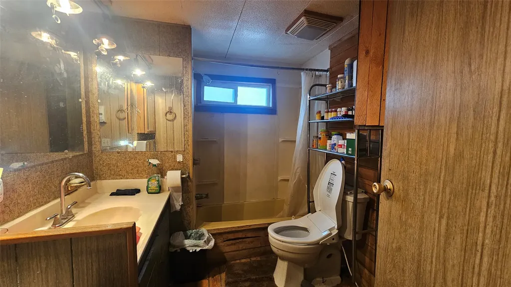 4176 E Willow Creek Road Lincoln MT 59639