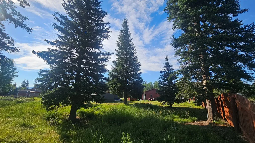 4176 E Willow Creek Road Lincoln MT 59639