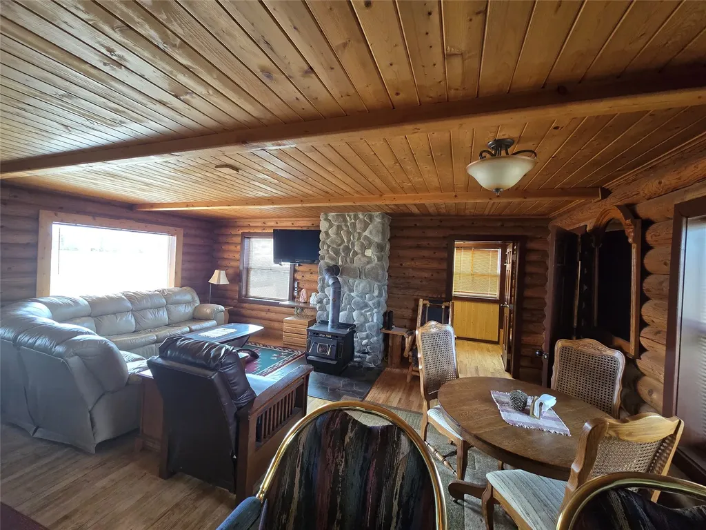 240 Ponderosa Road Melrose MT 59743