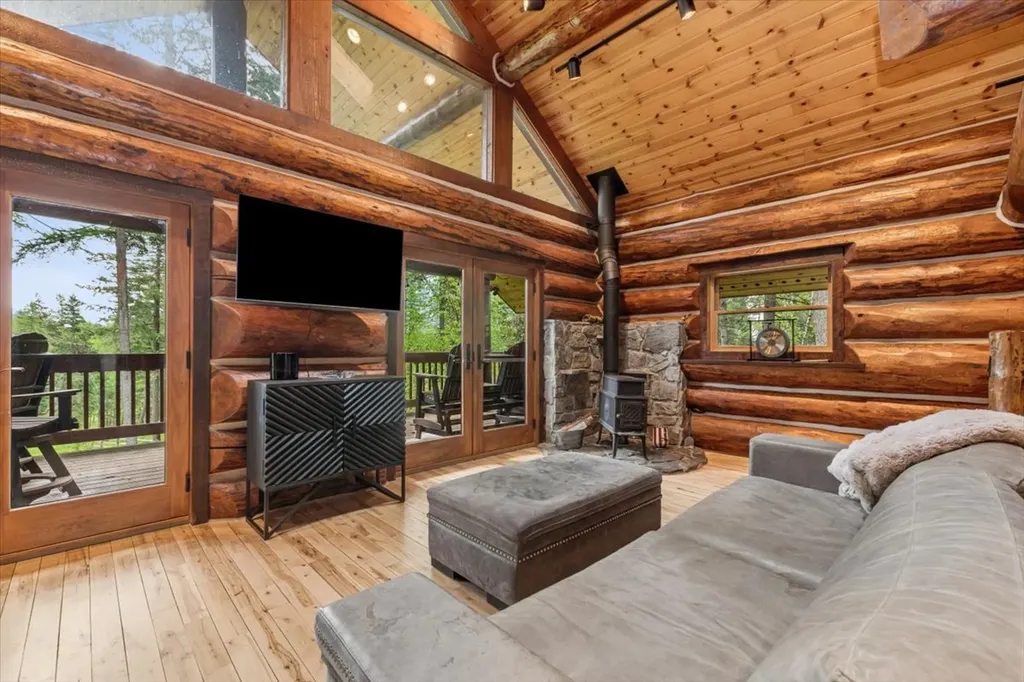 290 Larch Ridge Columbia Falls MT 59912