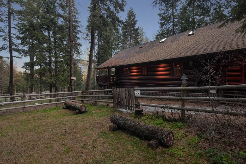290 Larch Ridge Columbia Falls MT 59912